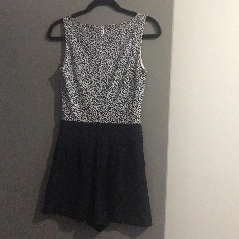 Romper - Picture 5 of 5